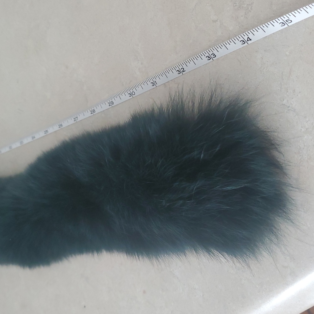 Real Fox Fur Scarf Collar - Picture 9 of 11